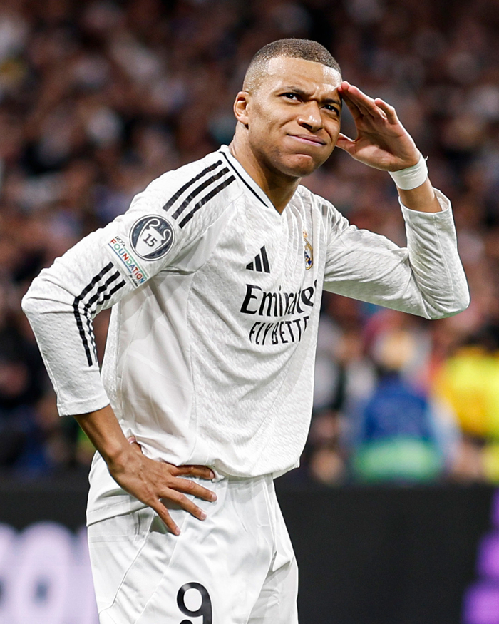 冠军诞生！恭喜深圳WBG勇夺和平精英香港邀请赛总冠军！